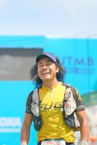 BIB: 160
                            <button type="button" onclick="openModal(21761662)" class="btn btn-primary btn-sm float-right btn-popup" data-toggle="modal" data-target=".modal-high-quality">
                        <i class="fas fa-shopping-cart"></i> Add to Cart
                    </button>
                                            <button type="button" onclick="isThisMe(21761662, true)" class="btn btn-success btn-sm float-right btn-popup btn-isme hidden" data-toggle="tooltip" data-placement="bottom" title="นี่คือรูปของคุณใช่ไหม คลิกที่นี่เพื่อเอาเข้าอัลบั้ม">
                        <i class="fas fa-plus"></i> Add to album
                    </button>
                    <button type="button" onclick="isThisMe(21761662, false)" class="btn btn-warning btn-sm float-right btn-popup btn-isnotme hidden">
                        <i class="fas fa-ban"></i> Remove from album
                    </button>